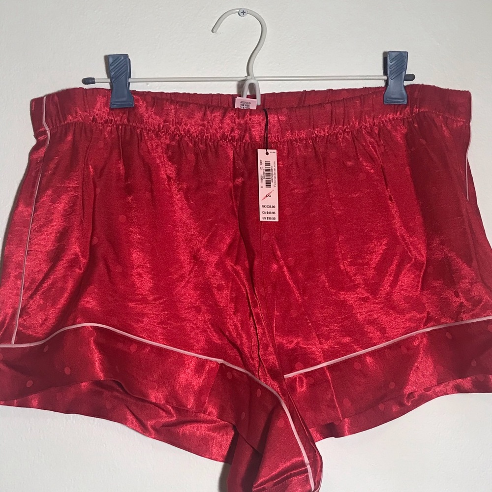 ❤️Victoria’s Secret Red Satin Sleep Shorts❤️  O5